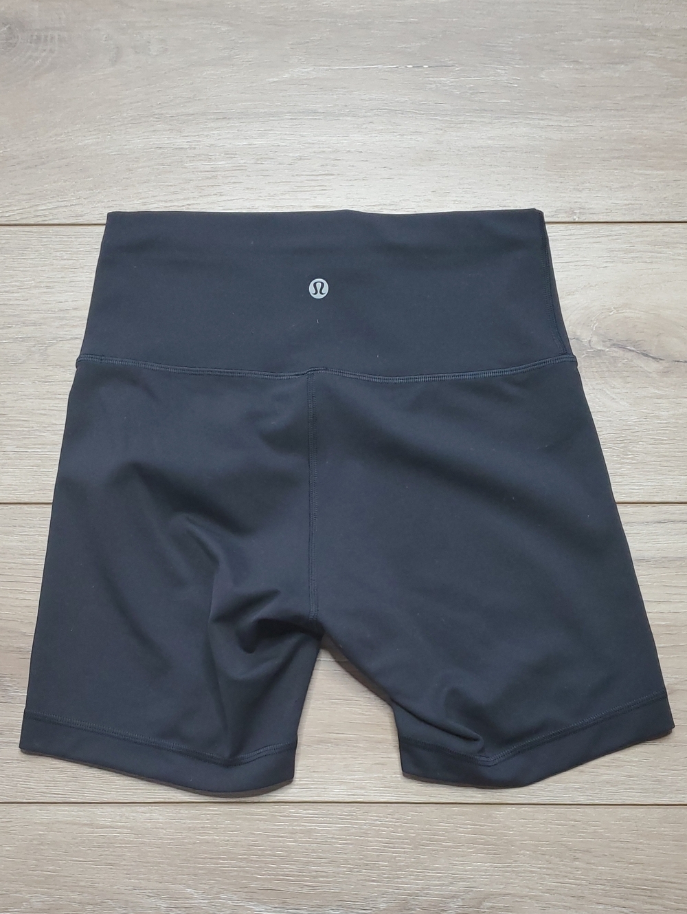 Lululemon Biker Shorts - 6 Inch Inseam Womens Size 6